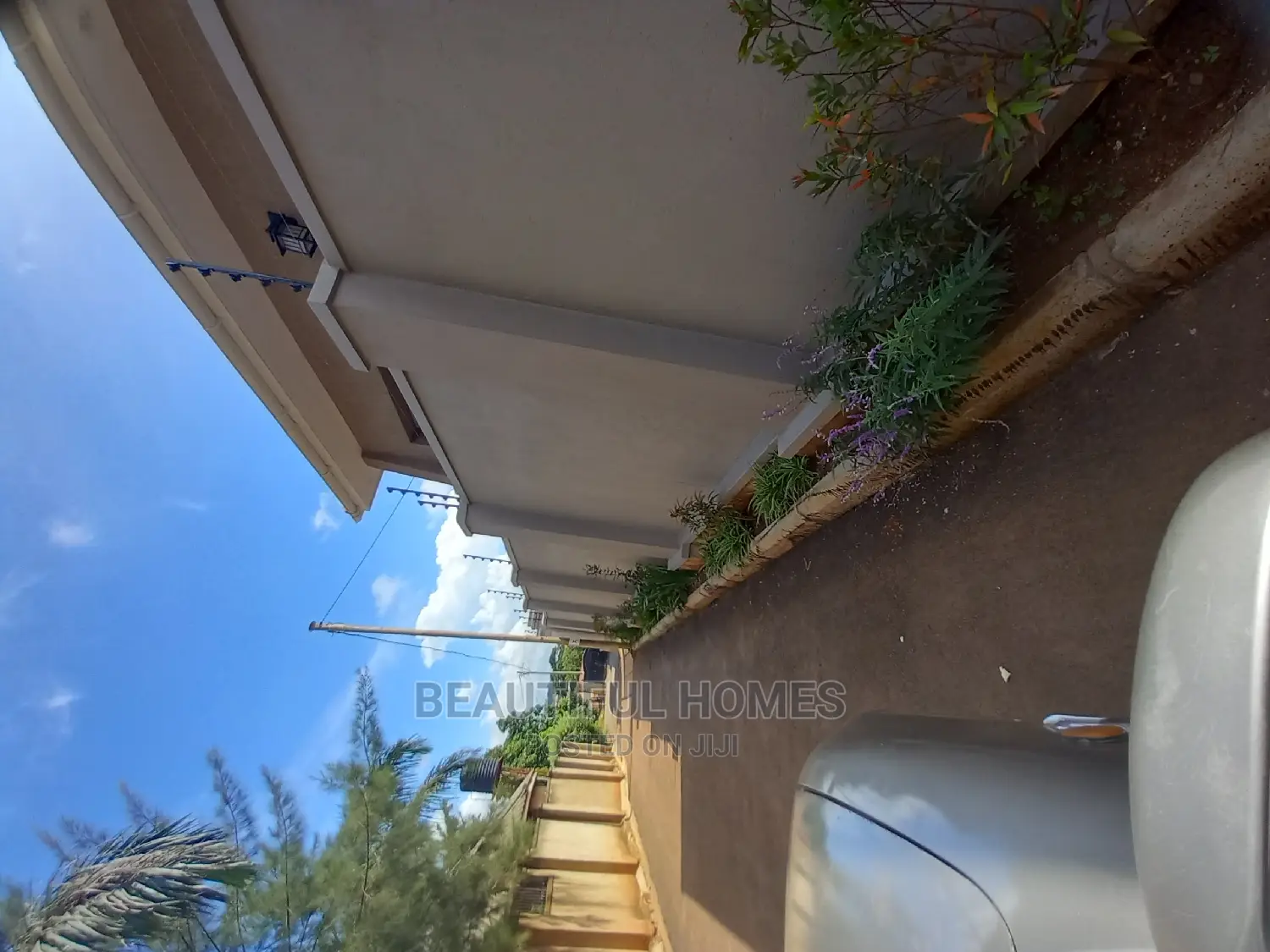 Furnished 4bdrm Bungalow in Kira Wealthy Estate for Sale in Kira