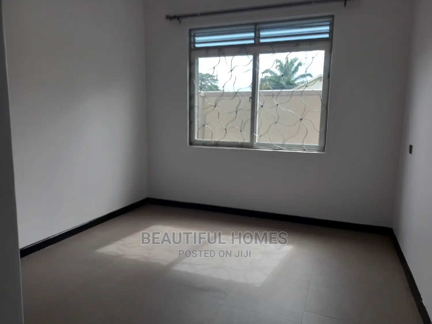 Furnished 4bdrm Bungalow in Kira for Sale in Kira