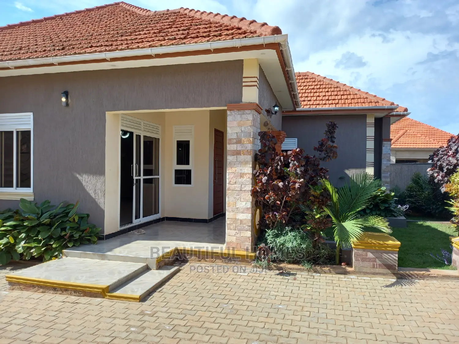 Furnished 4bdrm House in Kira Rich Estate for Sale in Kira