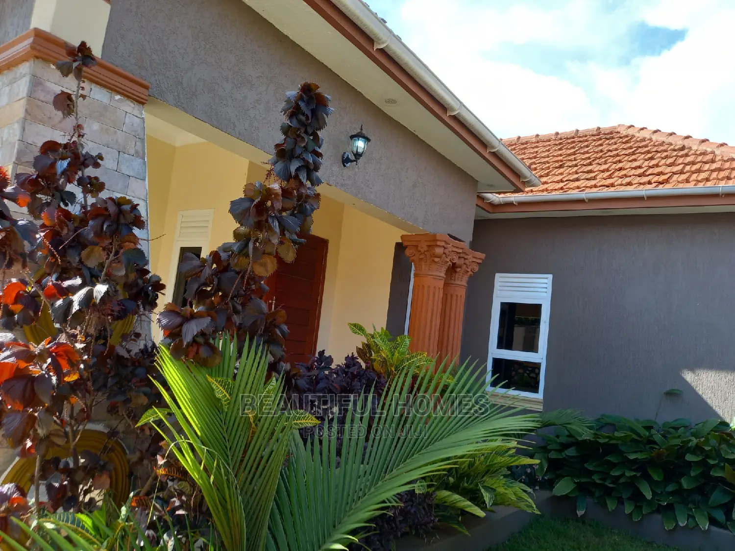 Furnished 4bdrm House in Kira Rich Estate for Sale in Kira