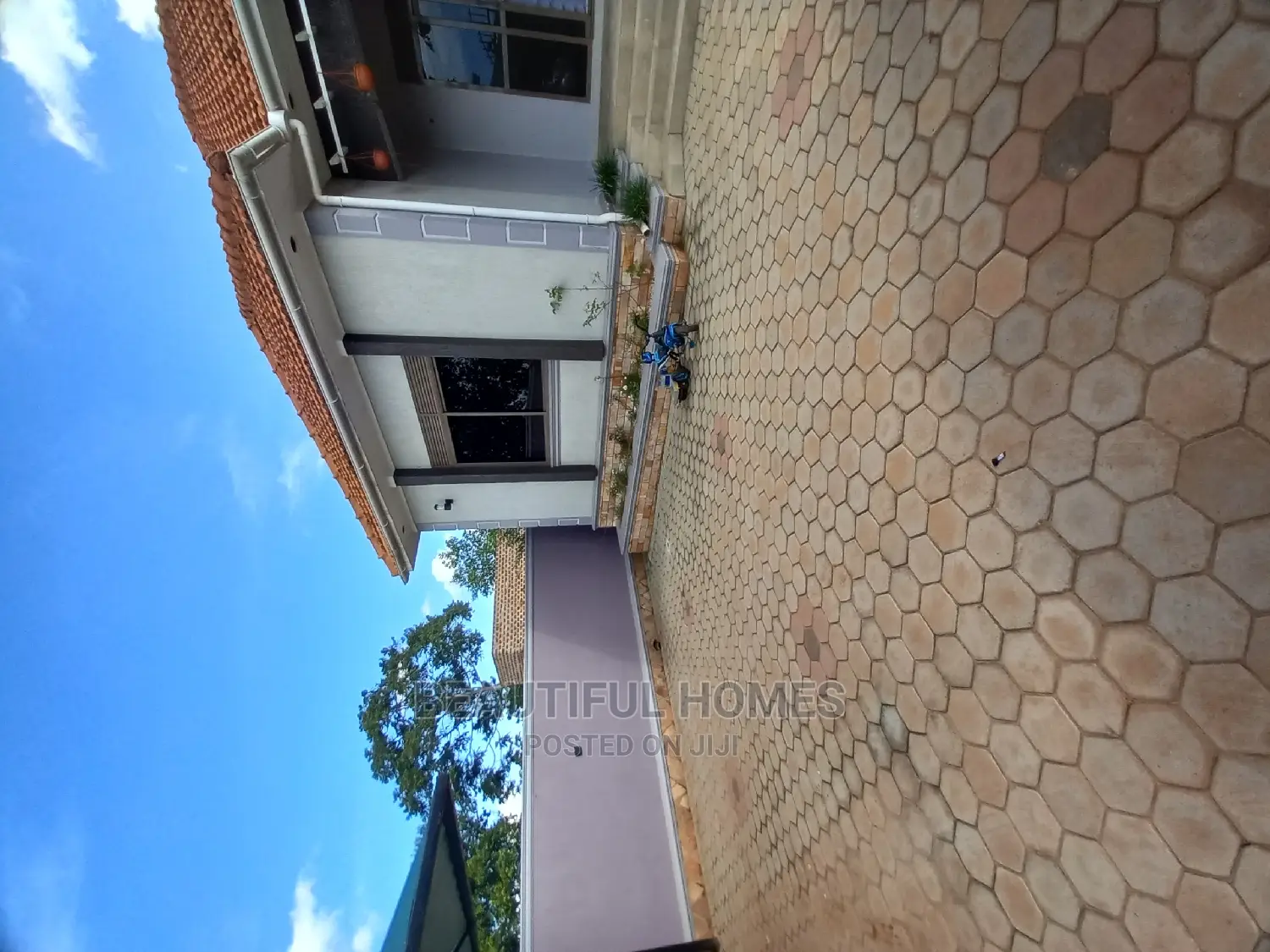 Furnished 4bdrm House in Nakwero, Kira for Sale in Kira