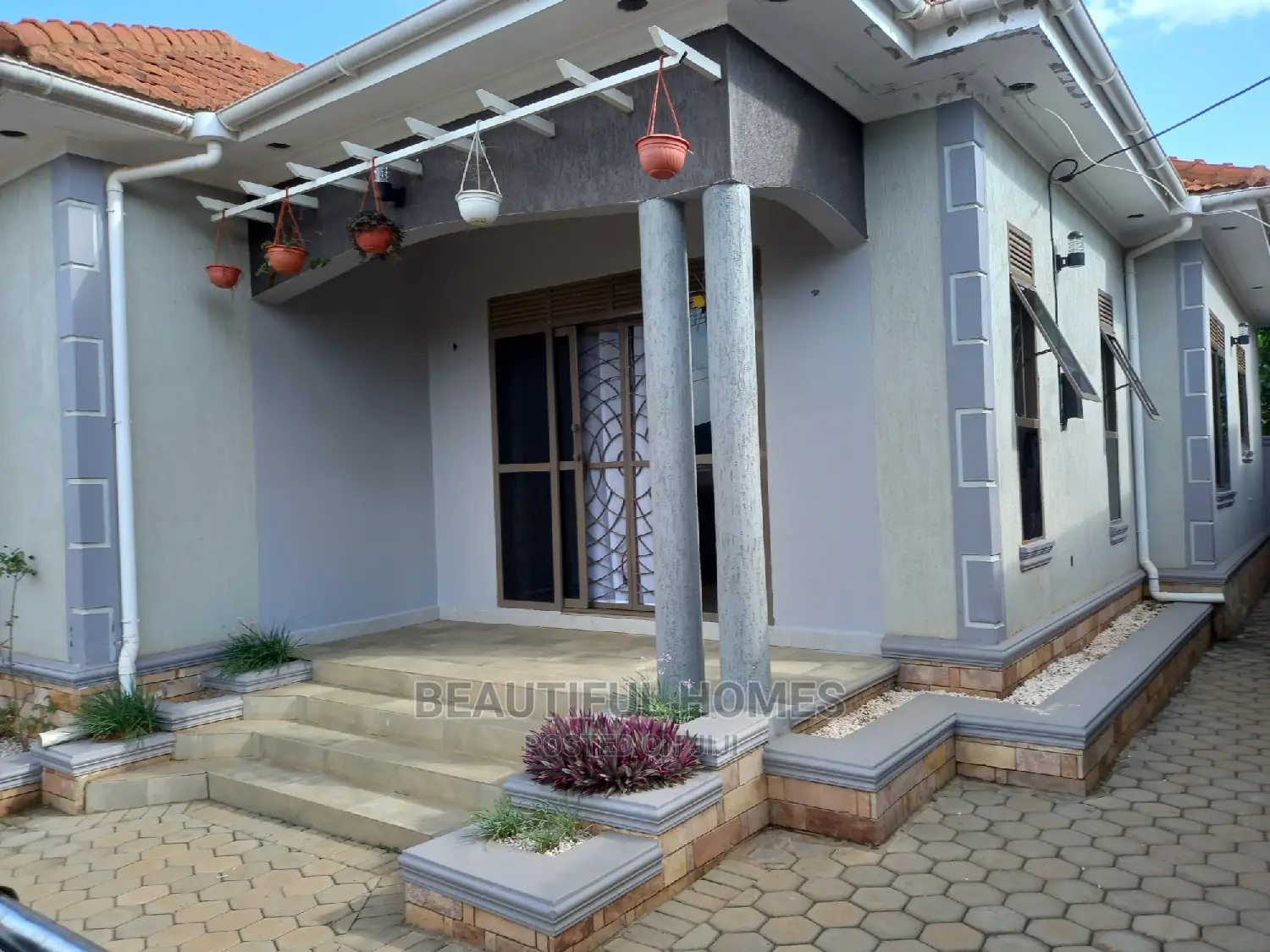 Furnished 4bdrm Bungalow in Nakwero A, Kira for Sale in Kira
