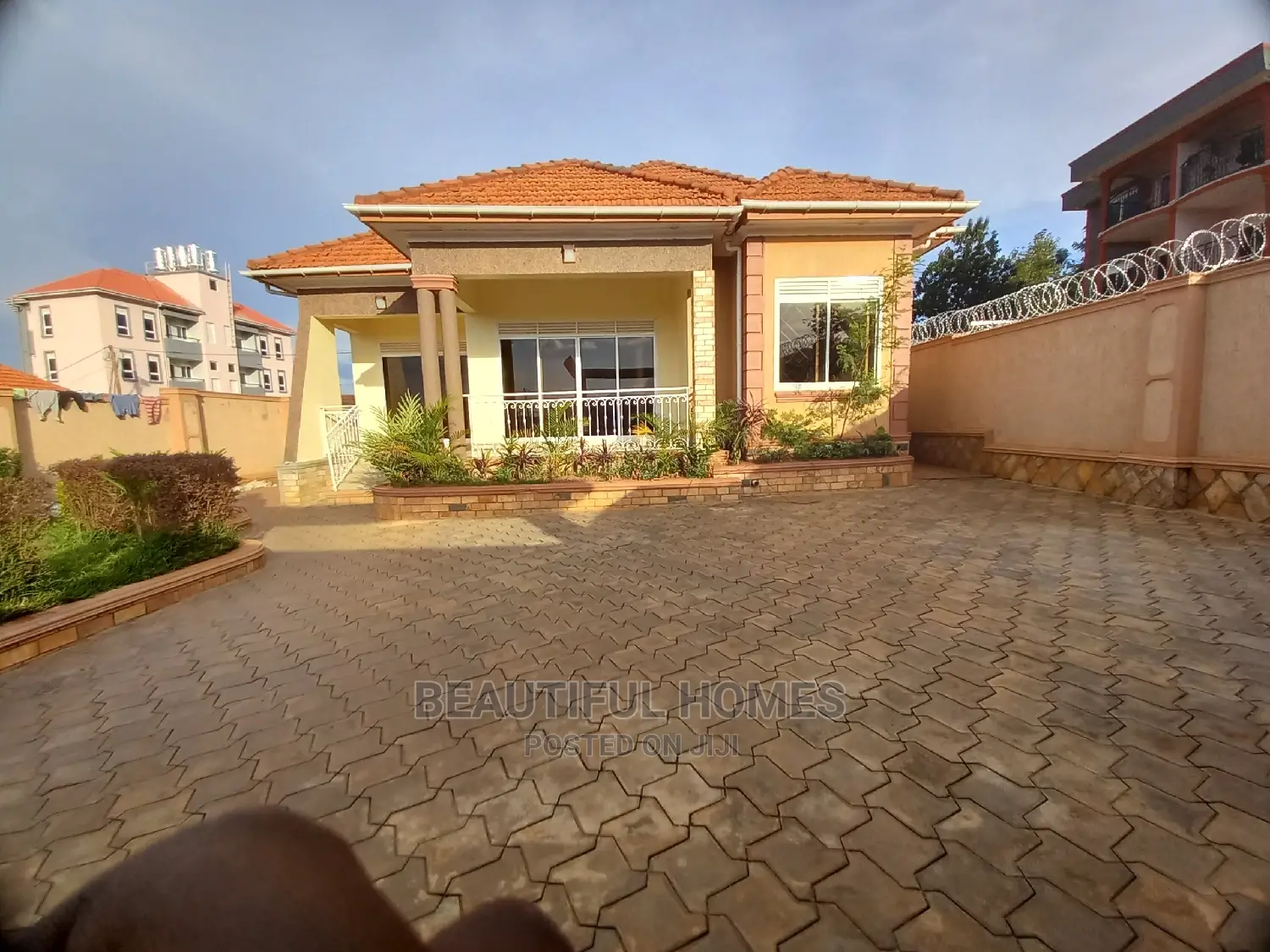 Furnished 4bdrm House in Kira Rich Class for Sale in Kira