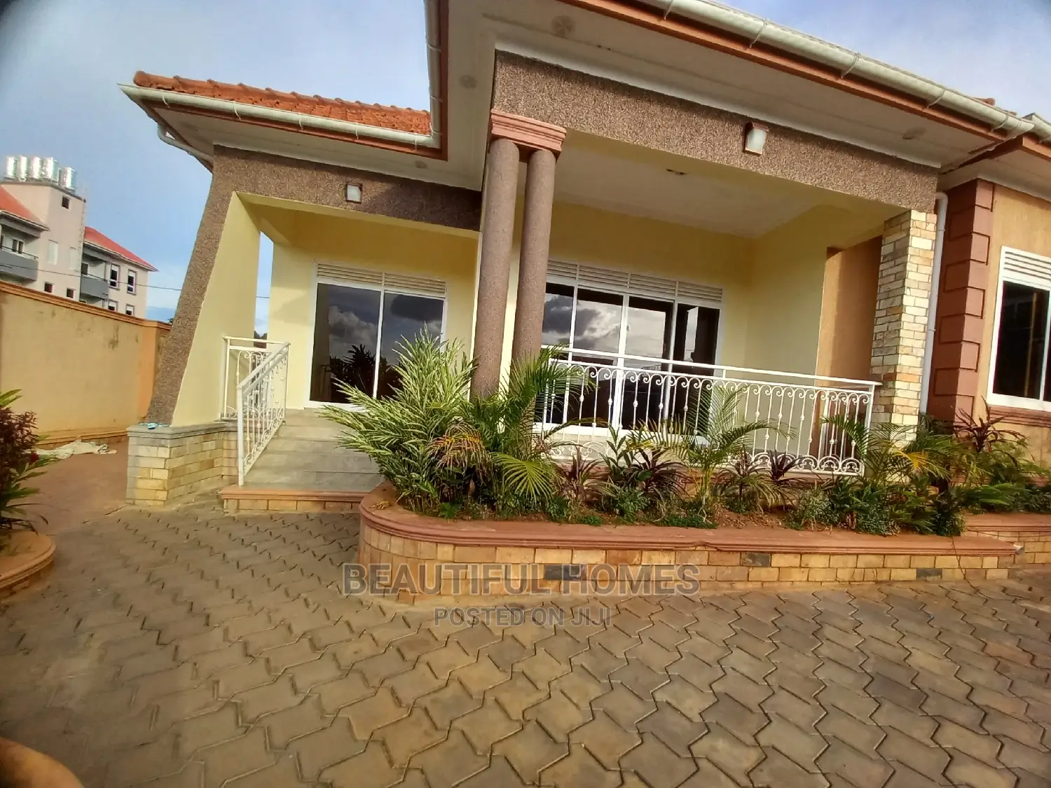 Furnished 4bdrm House in Kira Rich Class for Sale in Kira