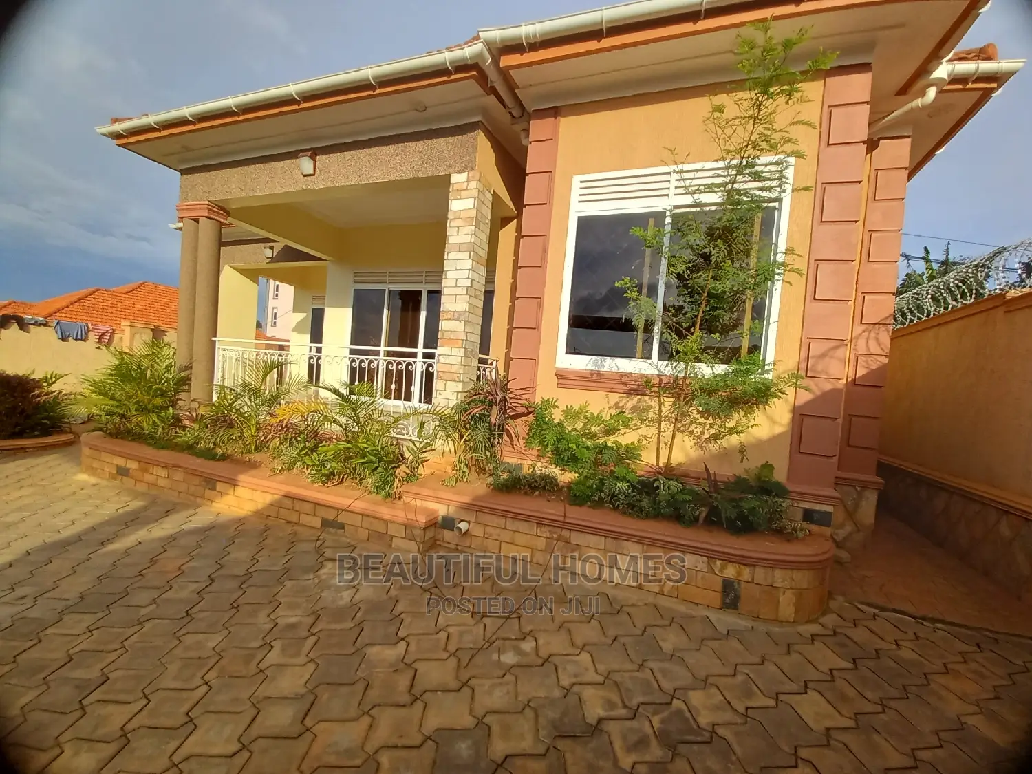 Furnished 4bdrm House in Kira Rich Class for Sale in Kira