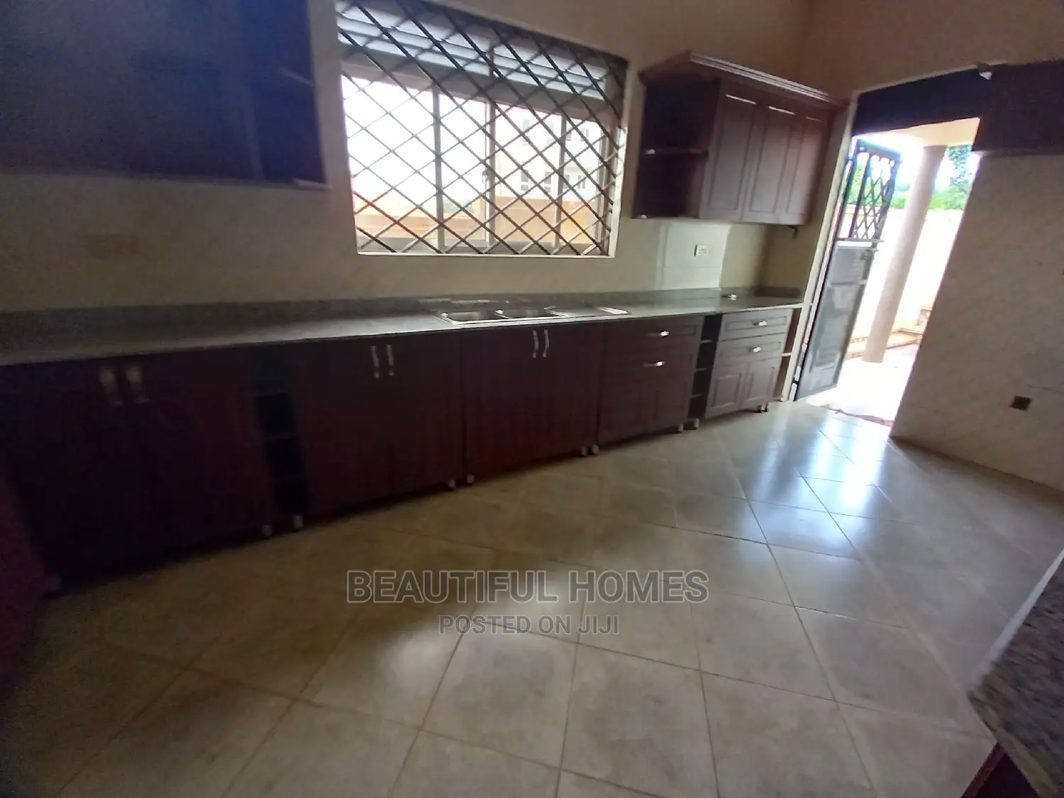 Furnished 4bdrm Bungalow in Kira Best Estate for Sale in Kira