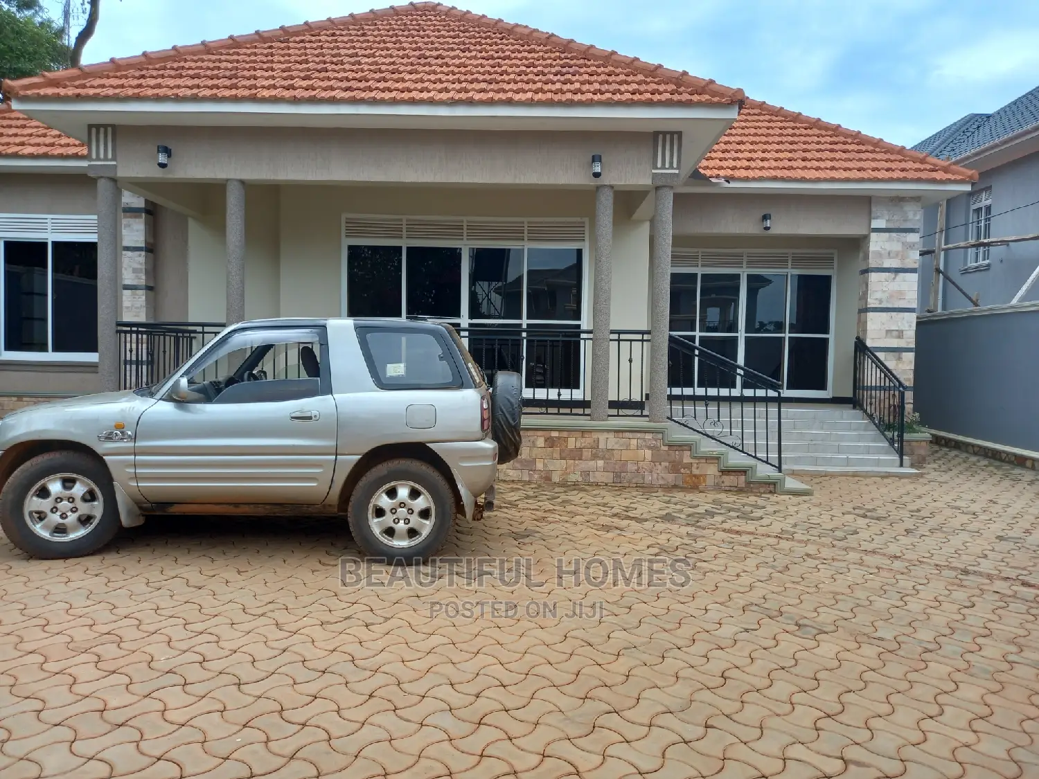 Furnished 4bdrm House in Kira for Sale in Kira