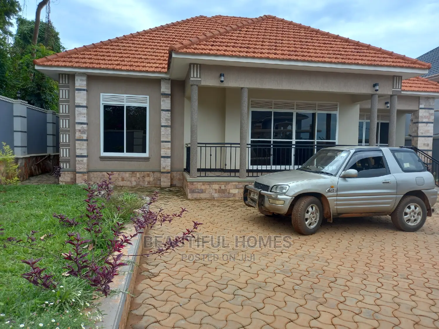 Furnished 4bdrm House in Kira for Sale in Kira