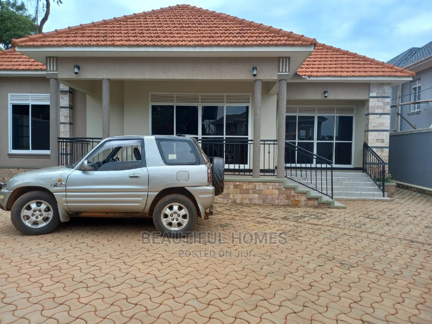 Furnished 4bdrm House in Kira for Sale in Kira