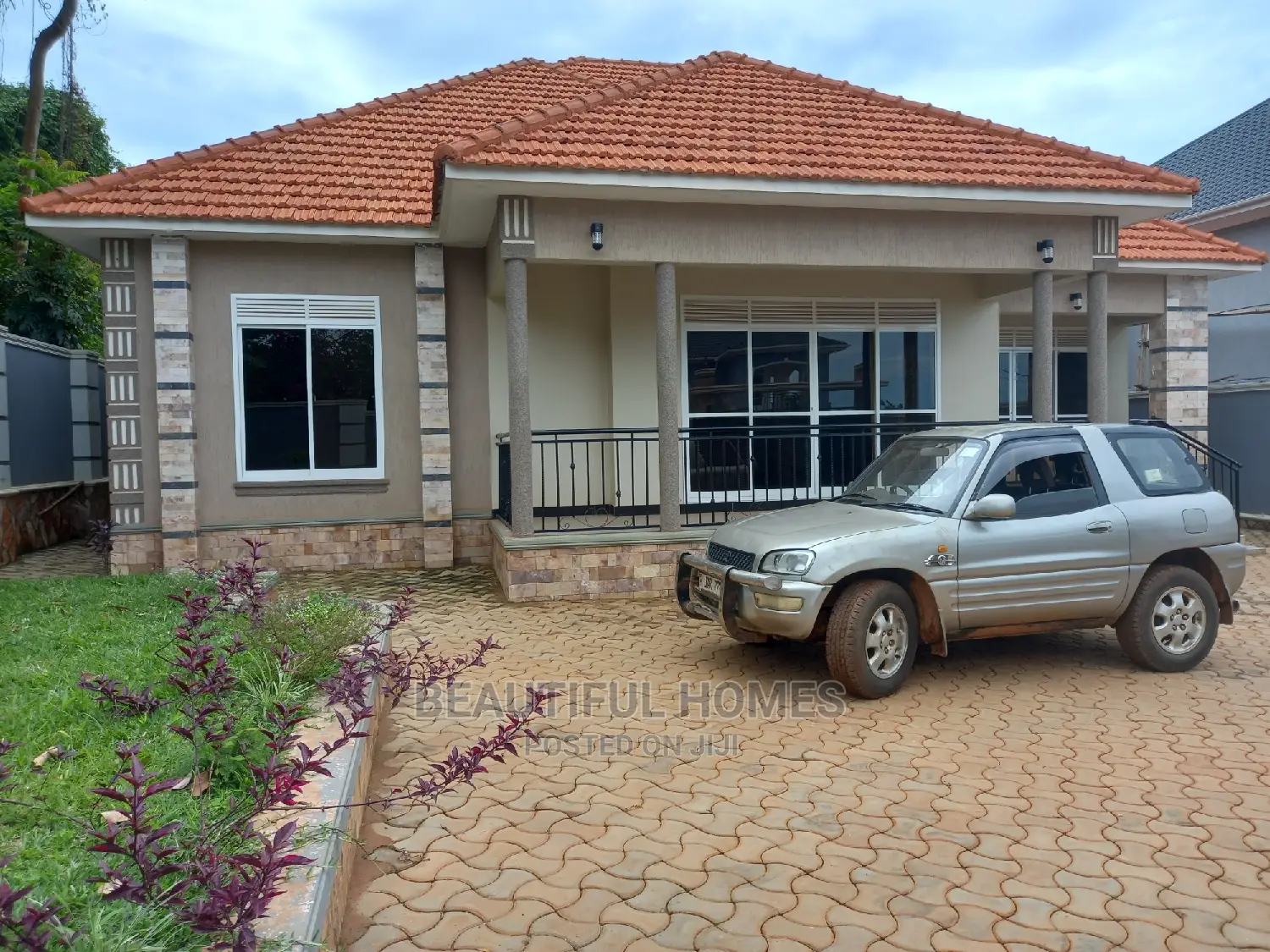 Furnished 4bdrm House in Kira Cool Area for Sale in Kira