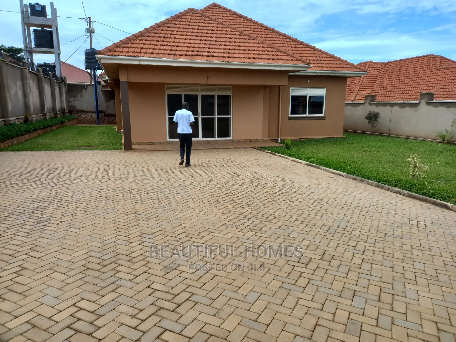 Furnished 4bdrm House in Kira for Sale in Kira