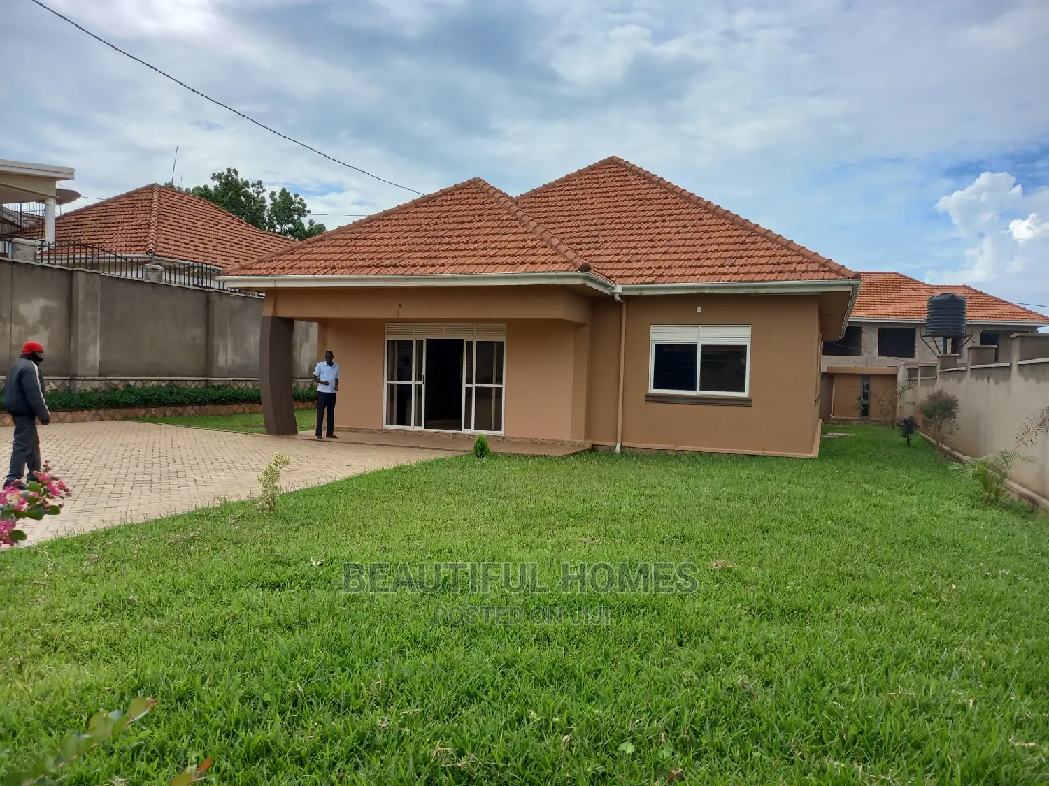 Furnished 4bdrm Bungalow in Kira for Sale in Kira
