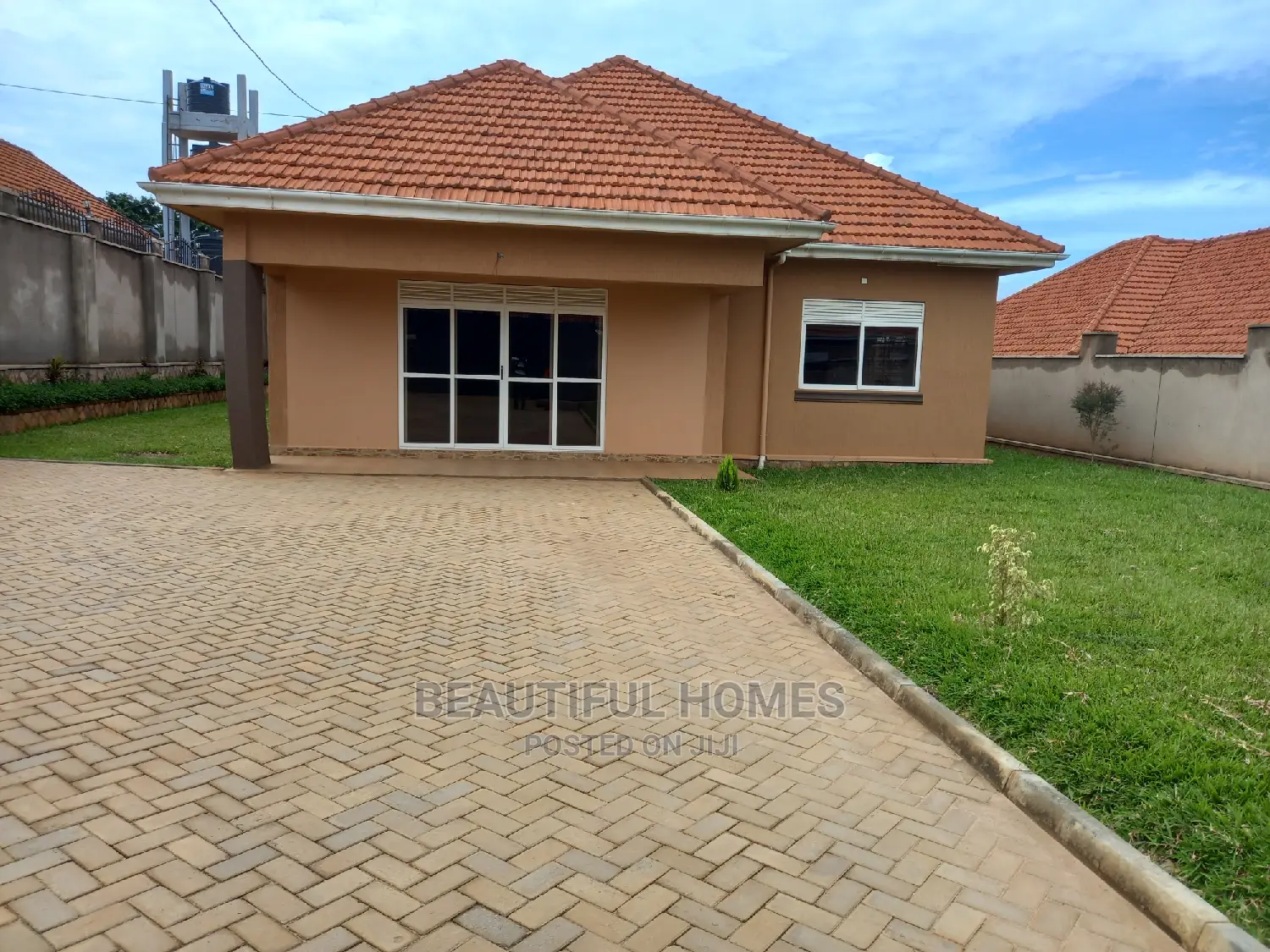 Furnished 4bdrm Maisonette in Kira for Sale in Kira