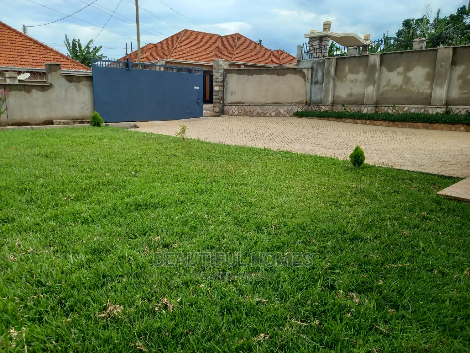 Furnished 4bdrm Bungalow in Kira Big Bungaloos for Sale in Kira