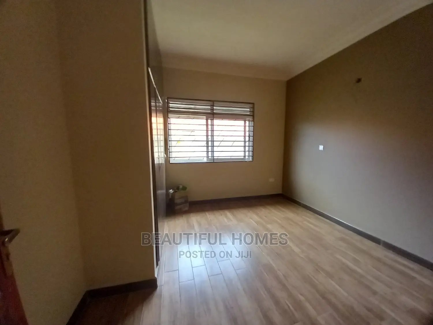 Furnished 4bdrm House in Kira Mulawa for Sale in Kira