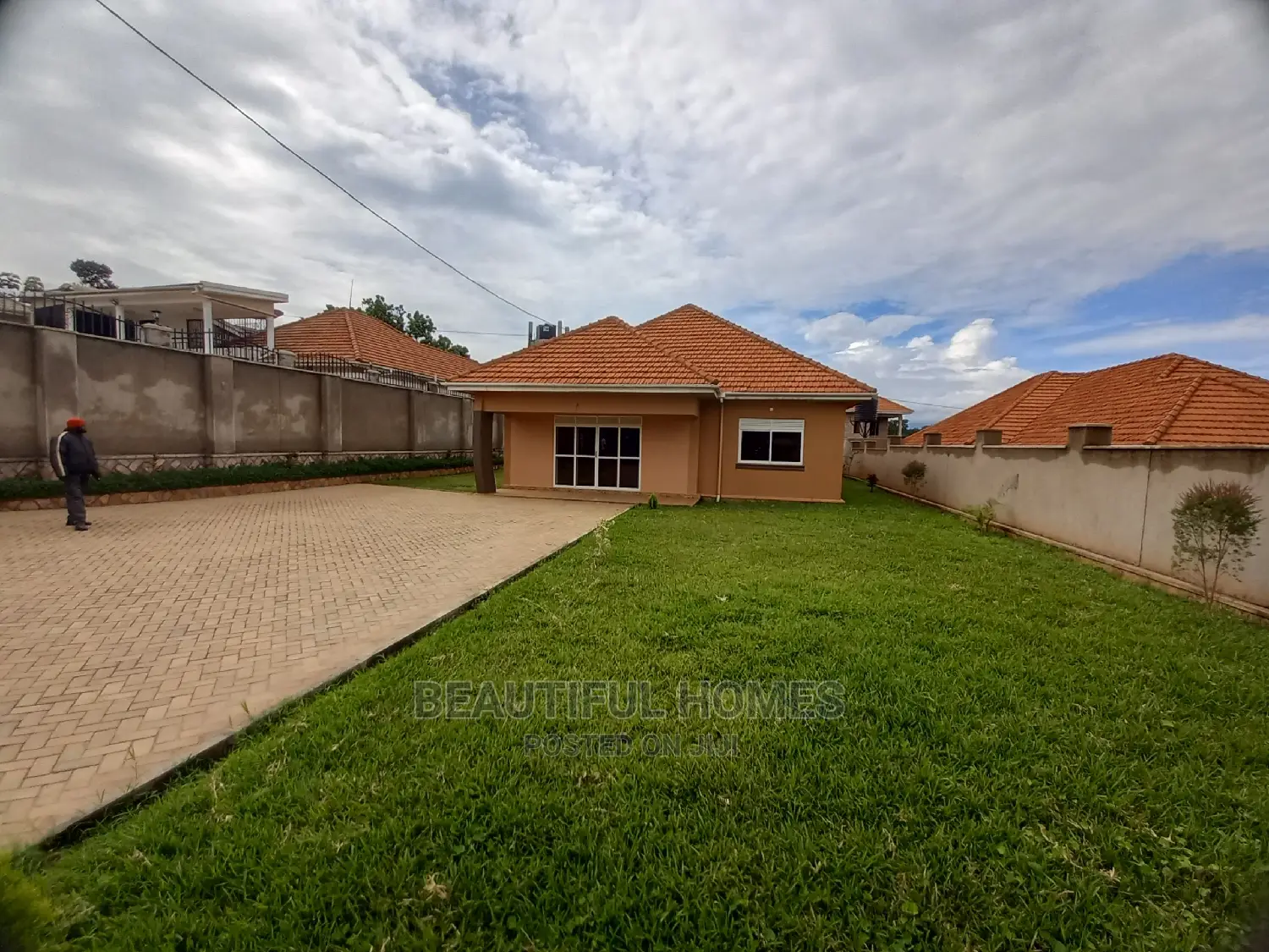 Furnished 4bdrm House in Kira Mulawa for Sale in Kira