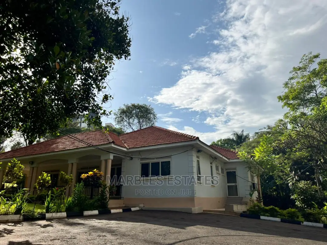 8bdrm House in Kololo, Central Division for Rent in Central Division