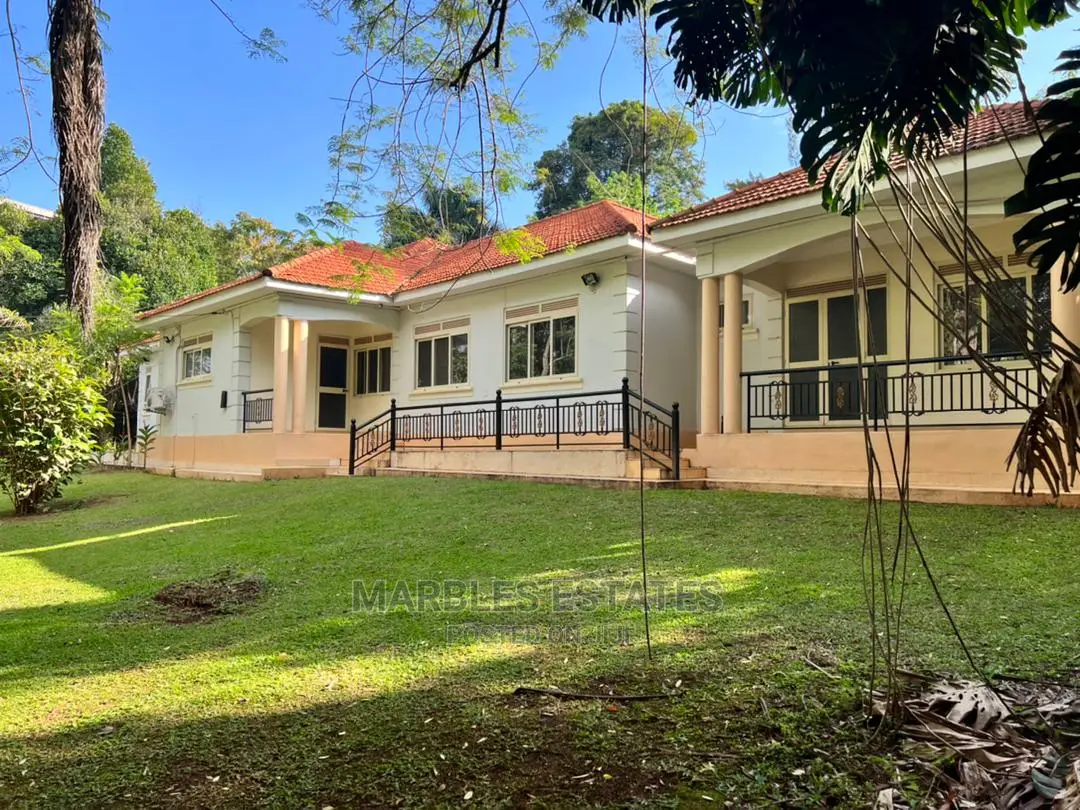 8bdrm House in Kololo, Central Division for Rent in Central Division