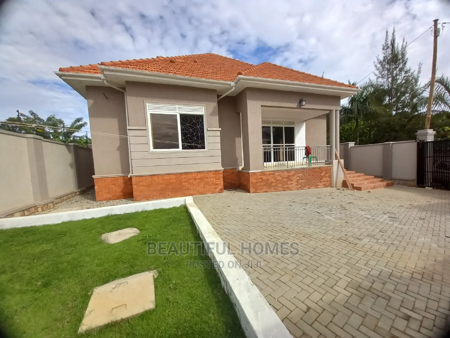 Furnished 4bdrm House in Kira Mamerito for Sale in Kira