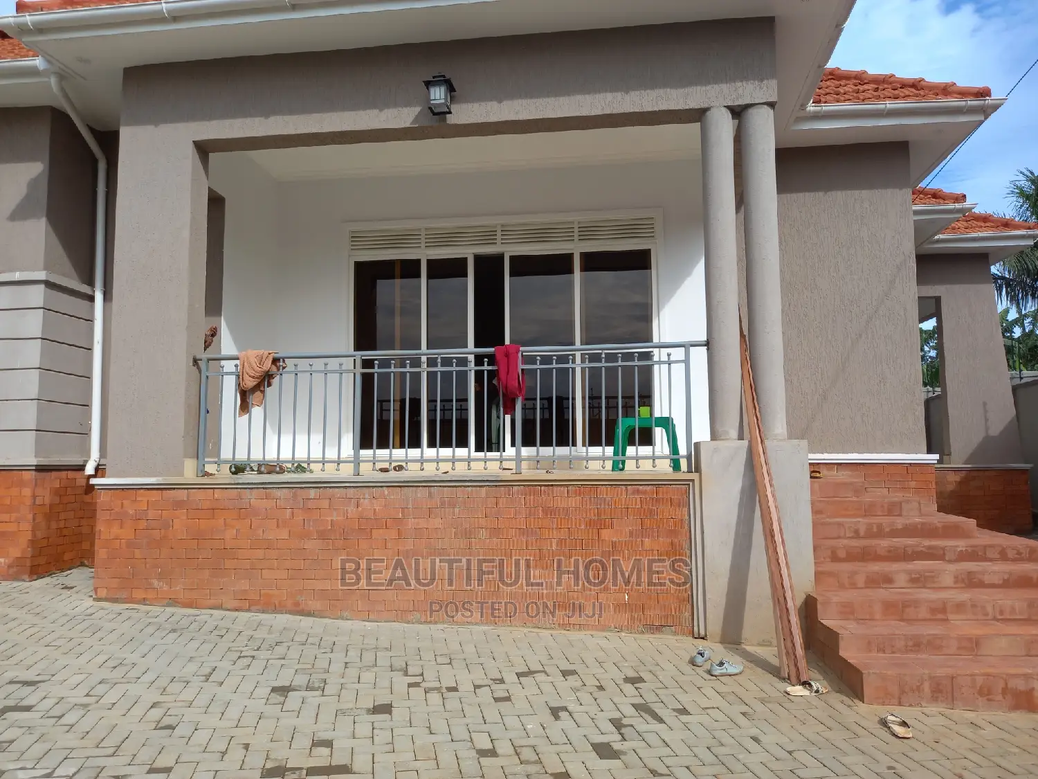 Furnished 4bdrm House in Kira Richer Estate for Sale in Kira