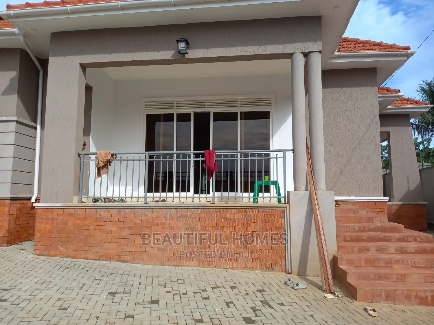 Furnished 4bdrm House in Kira Richer Estate for Sale in Kira
