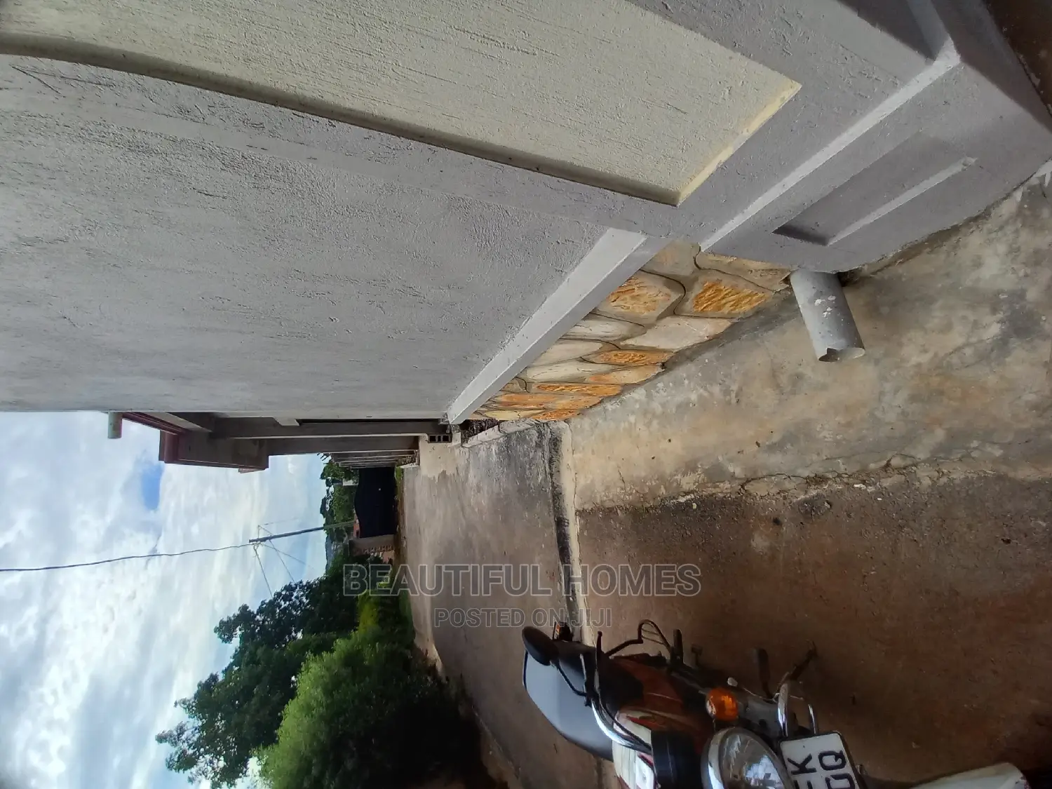 Furnished 4bdrm House in Kira Heights for Sale in Kira