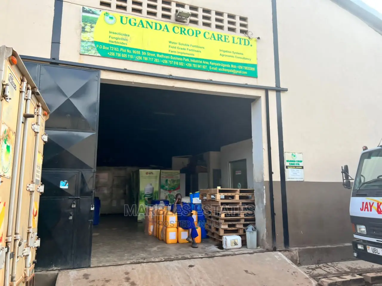 Warehouse for Rent in Industrial Area in Central Division