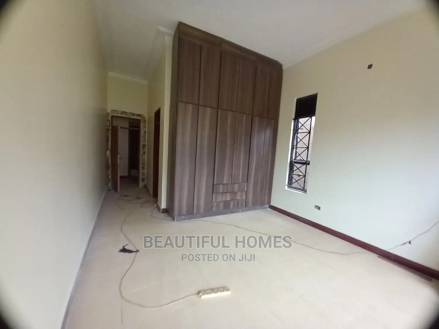 Furnished 4bdrm Bungalow in Kira High End for Sale in Kira