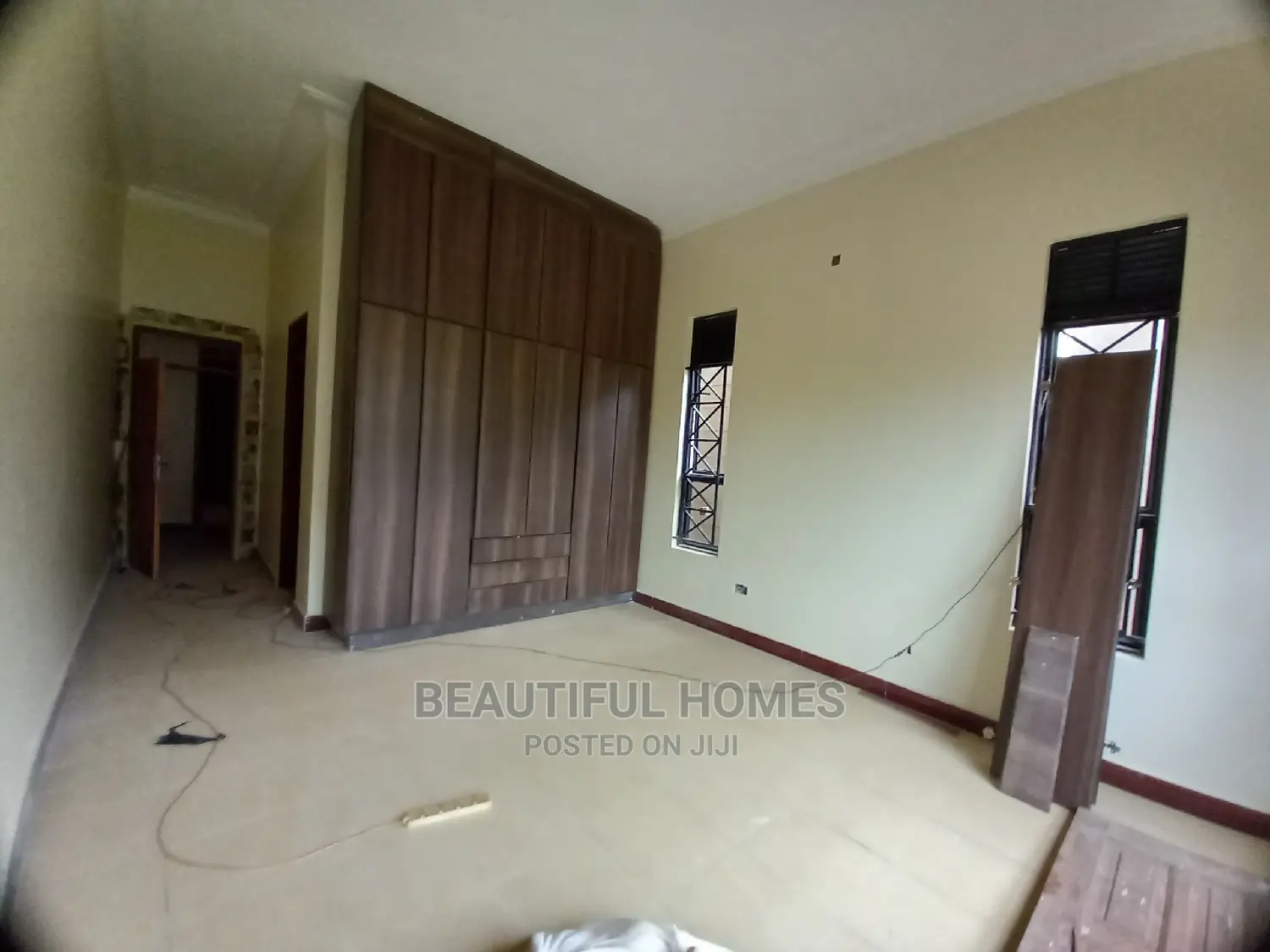 Furnished 4bdrm House in Kira Organised for Sale in Kira