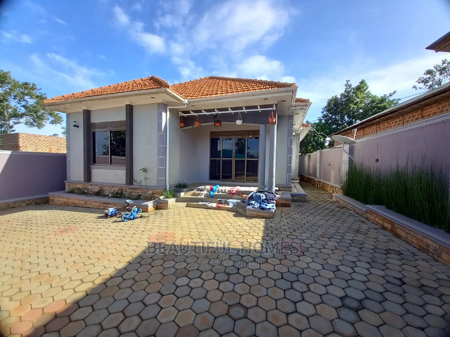 Furnished 4bdrm Bungalow in Nakwero Canaan, Kira for Sale in Kira