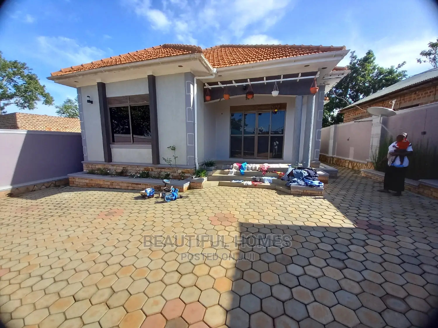 Furnished 4bdrm Bungalow in Nakwero Canaan, Kira for Sale in Kira