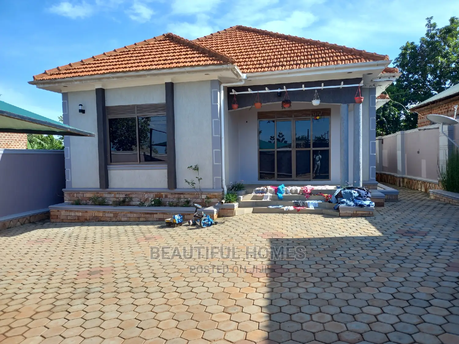 Furnished 4bdrm Bungalow in Nakwero, Kira for Sale in Kira