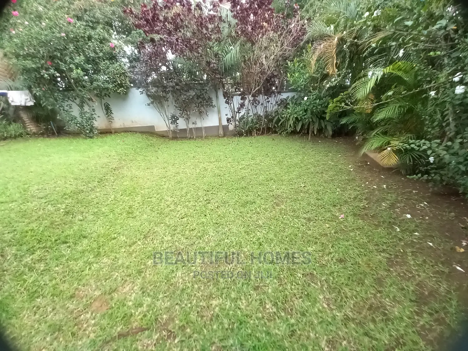 Furnished 4bdrm Bungalow in Kira Wealthy Estate for Sale in Kira