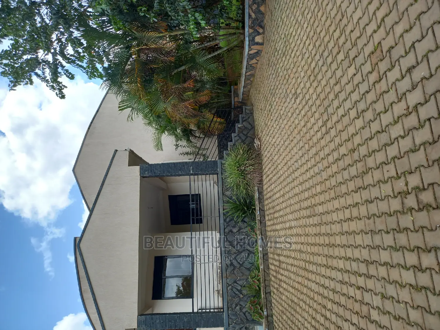 Furnished 4bdrm House in Kira Executive for Sale in Kira
