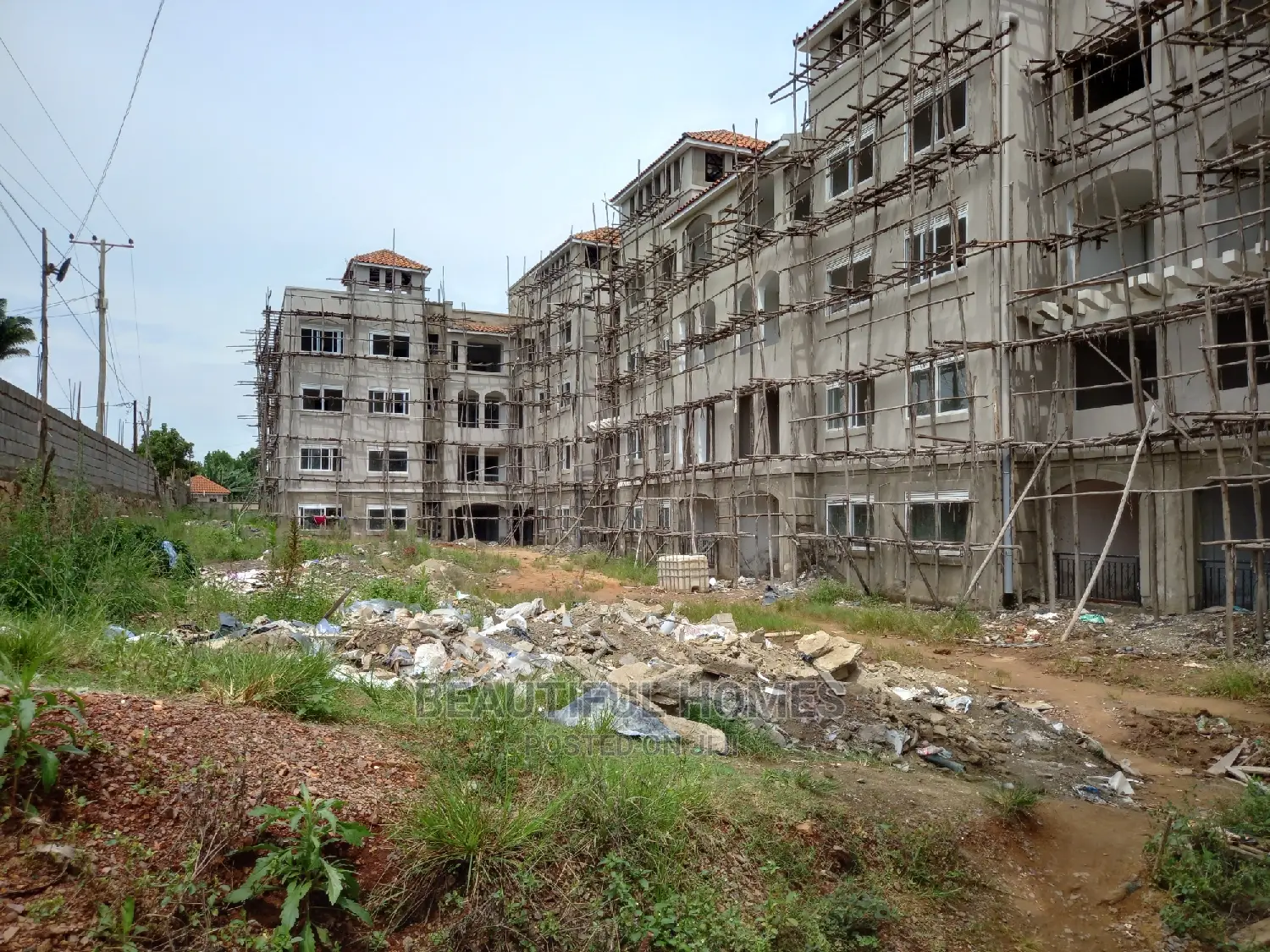 Furnished 2bdrm Condo in Naalya Estate, Central Division for Sale in Central Division