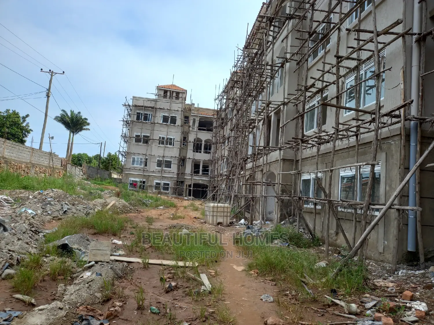 Furnished 2bdrm Condo in Naalya Estate, Central Division for Sale in Central Division