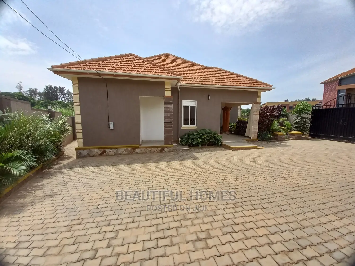 Furnished 4bdrm House in Kira Wealthy Estate for Sale in Kira