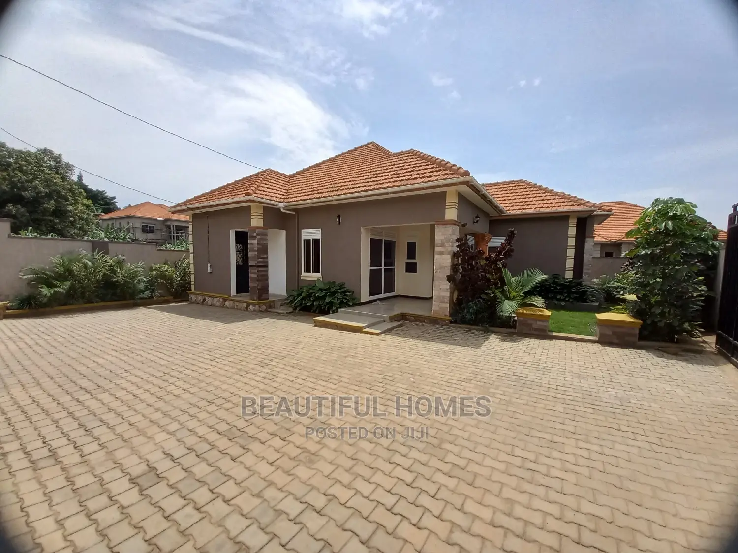 Furnished 4bdrm Bungalow in Kira Ministers for Sale in Kira