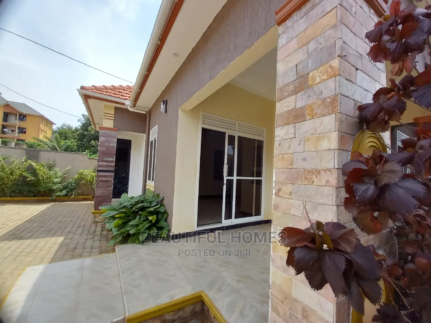 Furnished 4bdrm Bungalow in Kira Ministers for Sale in Kira