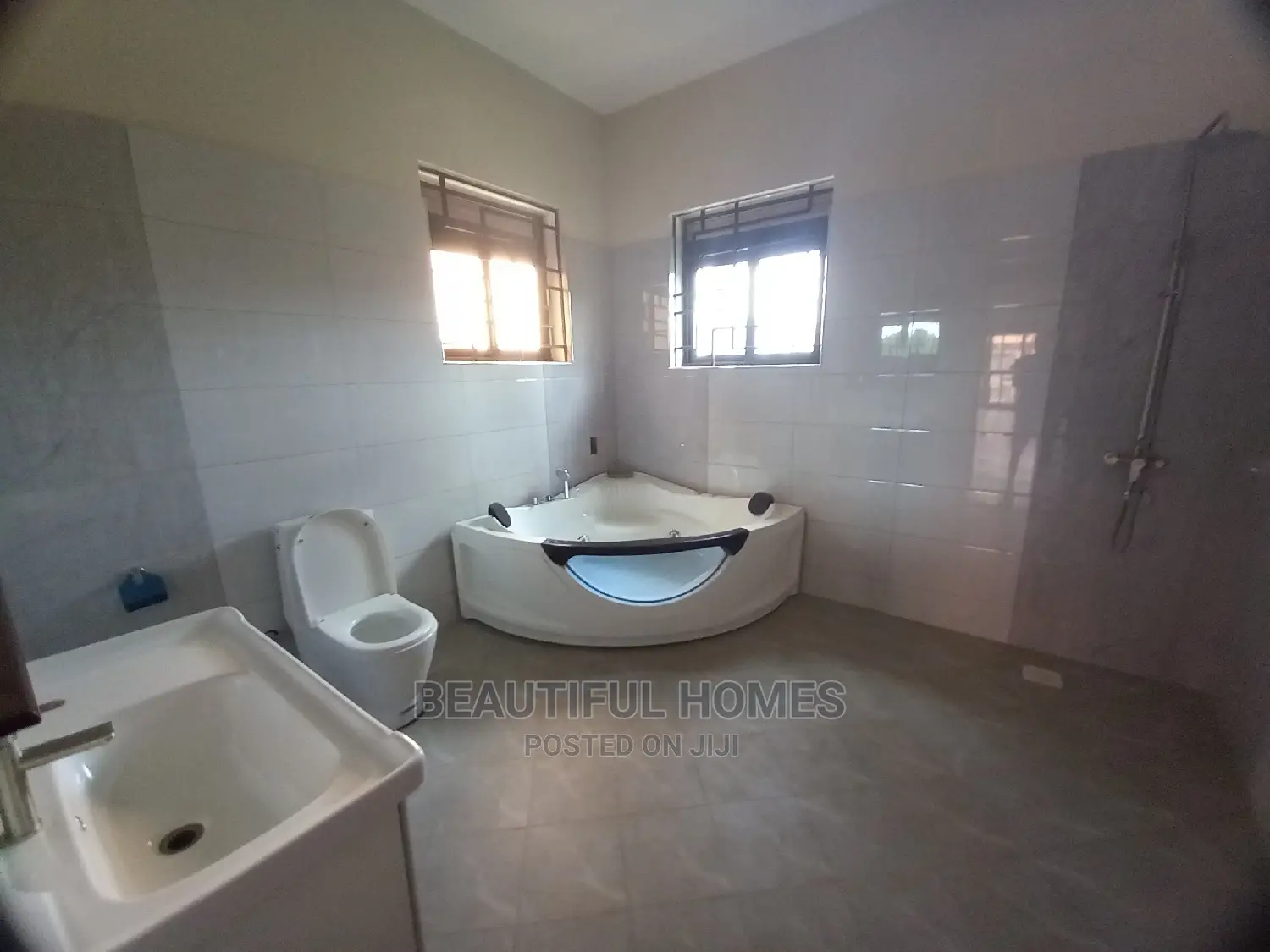 Furnished 7bdrm Duplex in Najjera Gated Estate, Central Division in Central Division