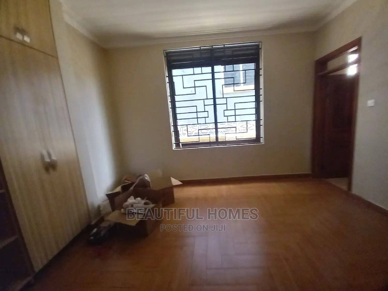 Furnished 7bdrm Mansion in Najjera Mansions, Central Division for Sale in Central Division