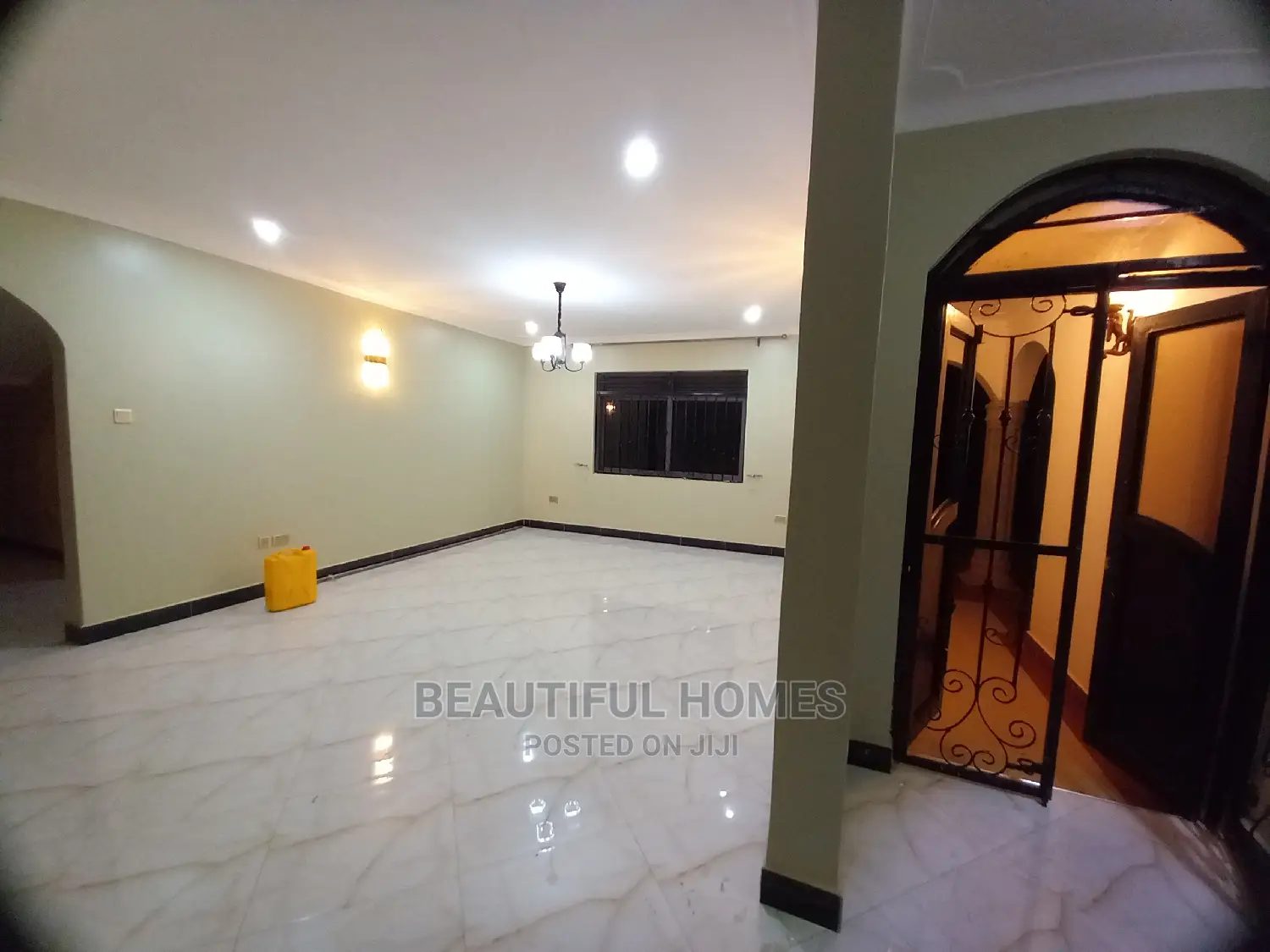 Furnished 4bdrm Duplex in Kira Tarmacked for Sale in Kira