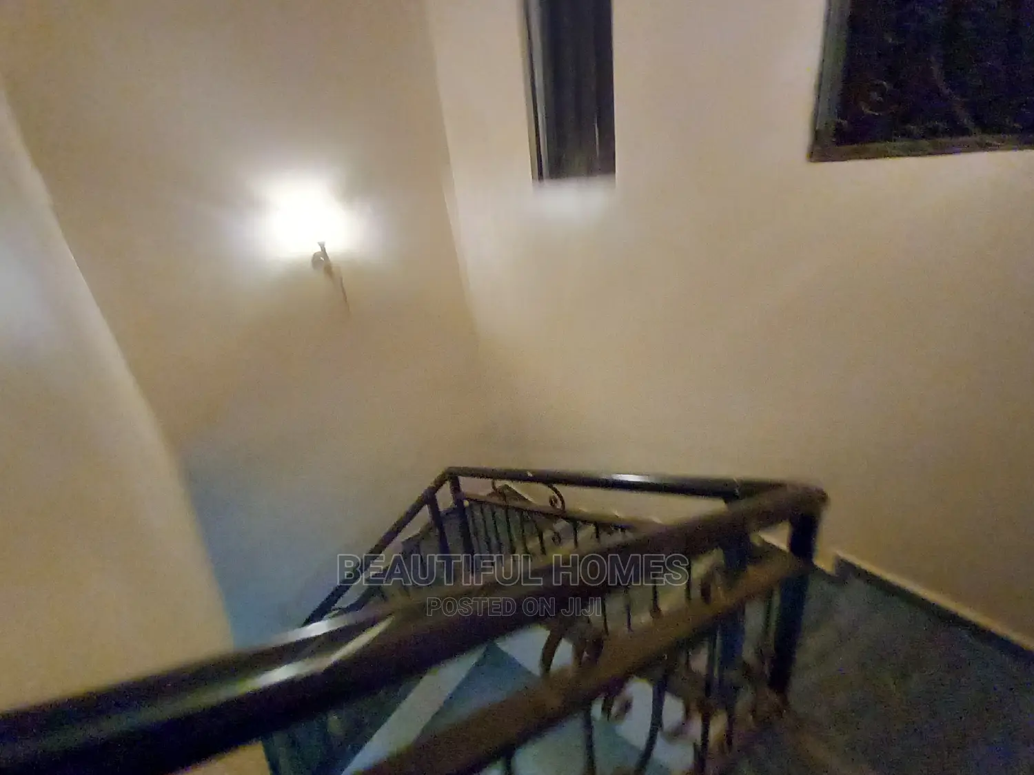 Furnished 4bdrm Duplex in Kira Tarmacked for Sale in Kira