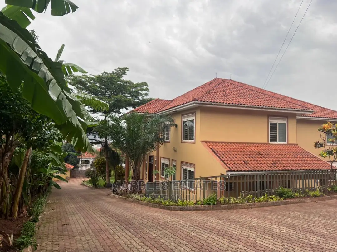 5bdrm House in Mutungo, Central Division for Rent in Central Division
