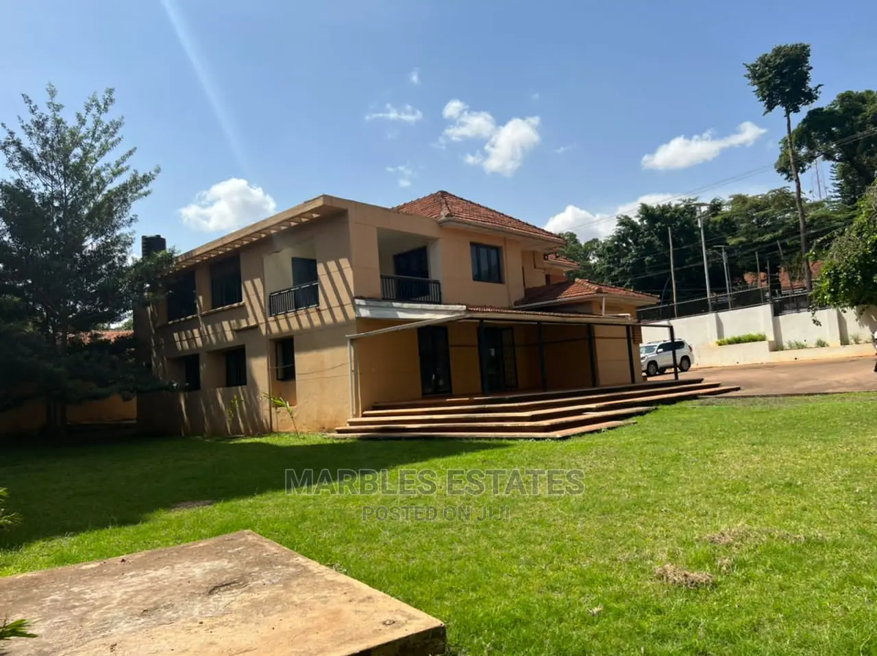 10bdrm House in Kololo, Central Division for Rent in Central Division