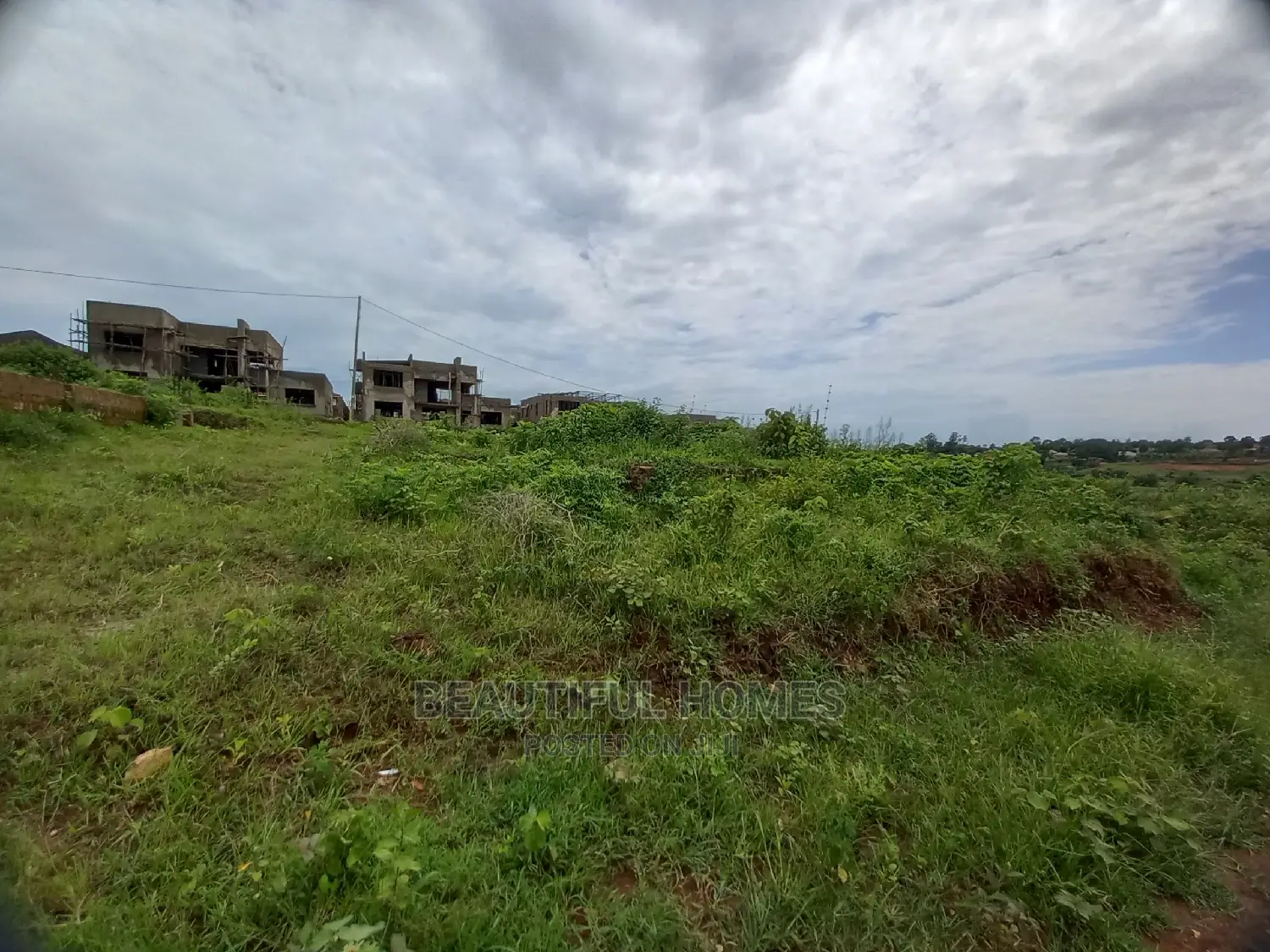 In Kira ,100×100 on Sale in Kira