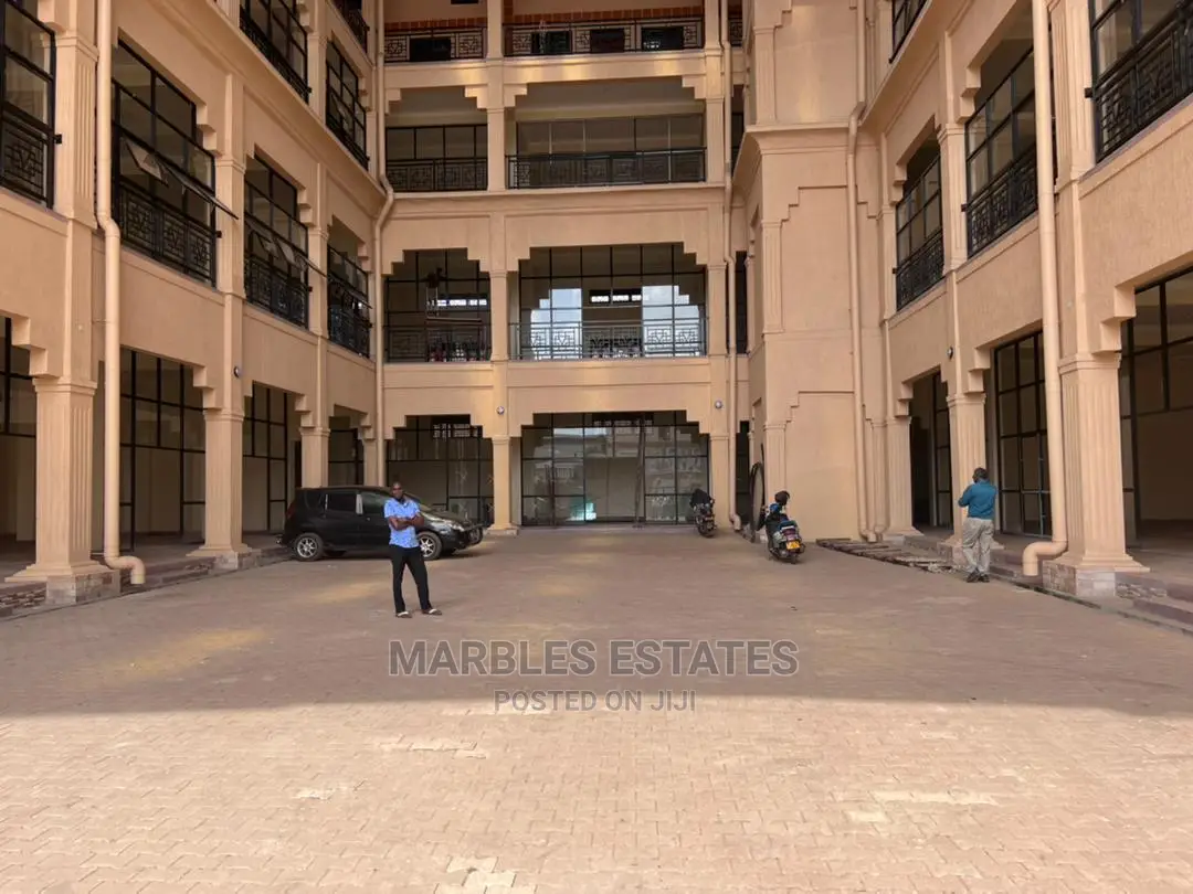 220sqm of Warehouse for Rent in Industrial Area at $10 in Central Division