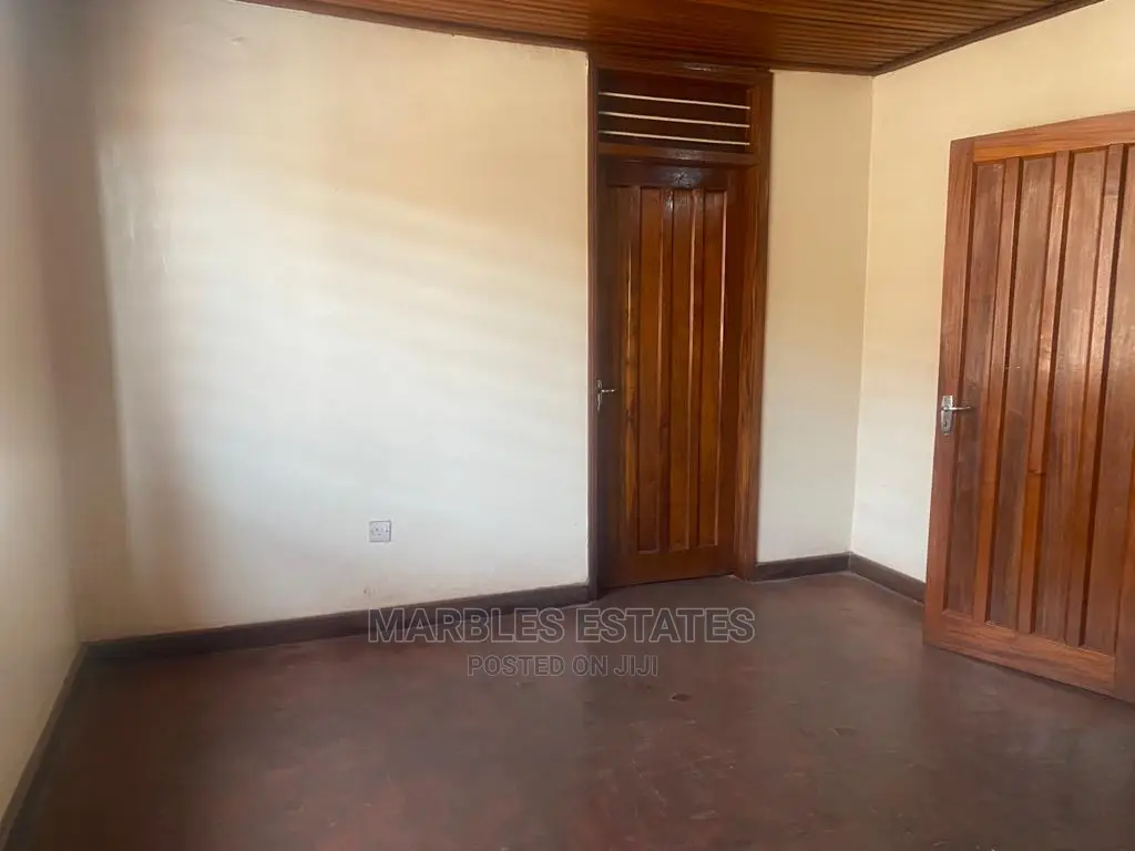 Office Space for Rent in Industrial Area at $143 Per Room in Central Division