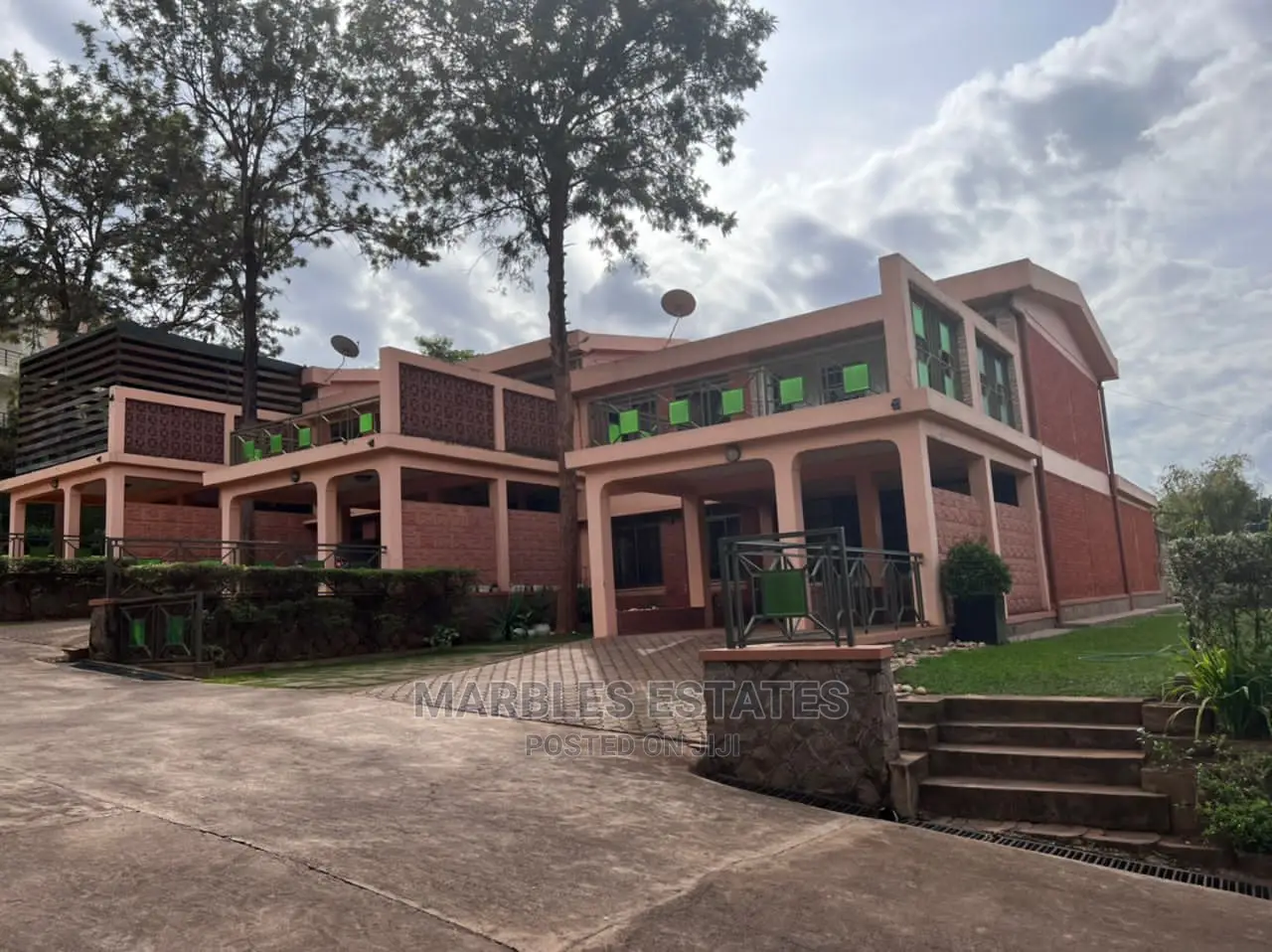 4bdrm Townhouse/Terrace in Naguru, Central Division for Rent in Central Division