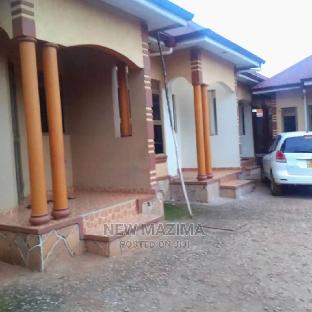 6bdrm House in Makindye, Division B for Sale in Division B